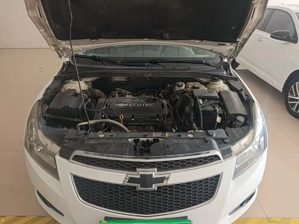 Chevrolet Cruze — миниатюра 20