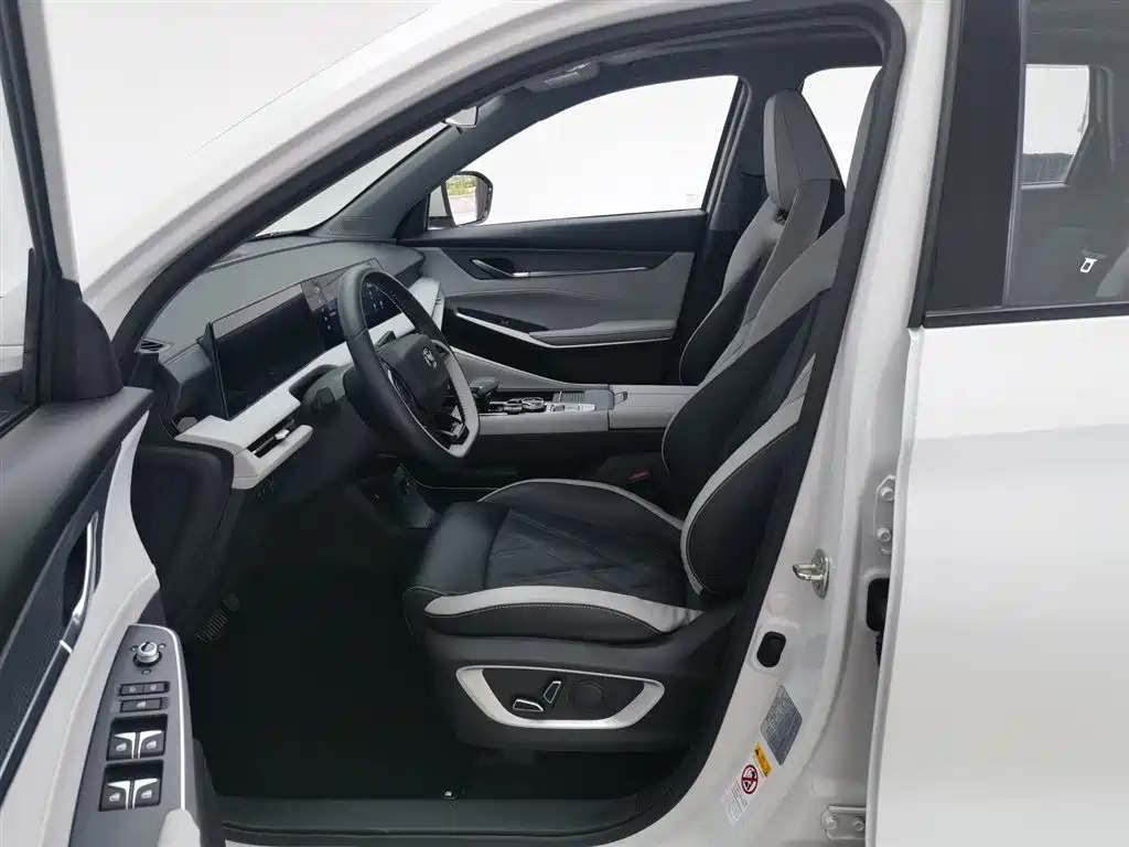 Changan CS75PLUS CS75 PLUS 2023 1.5T AT Luxury