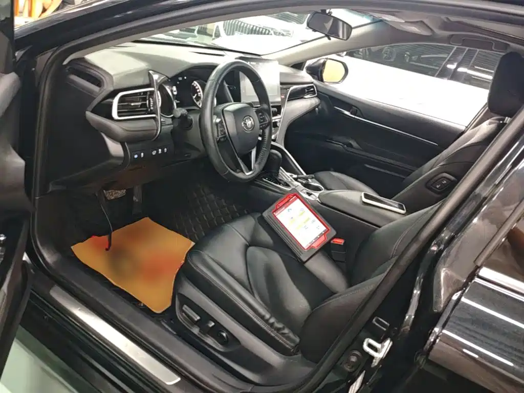 Toyota Camry — миниатюра 15