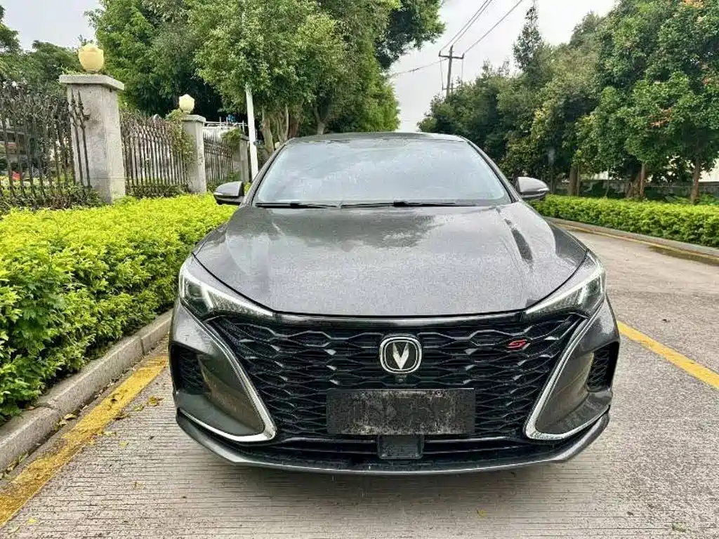 Changan Eado — миниатюра 2