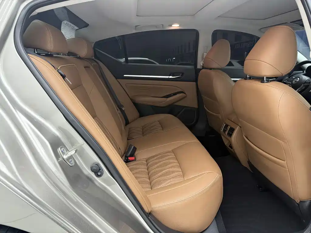 Nissan Teana — миниатюра 16