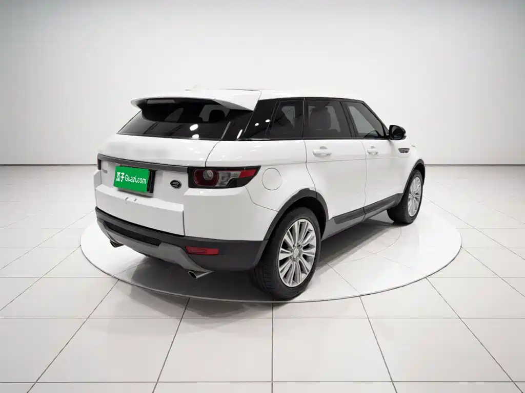 Land Rover Evoque — миниатюра 6