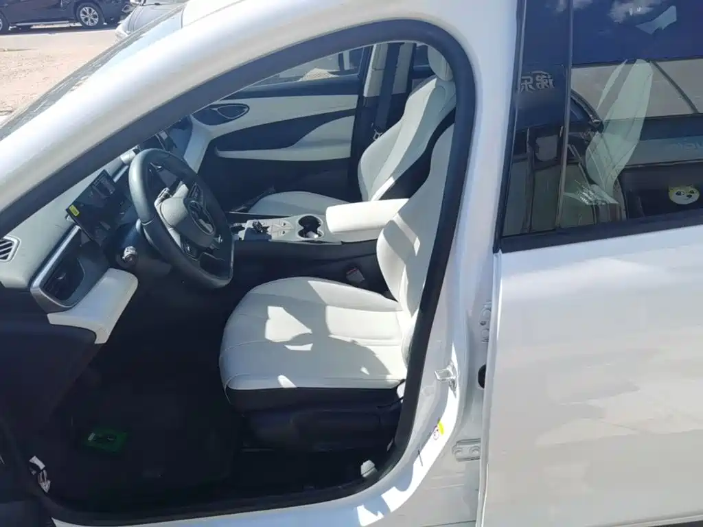 BYD Seal 05 DM-i — миниатюра 15