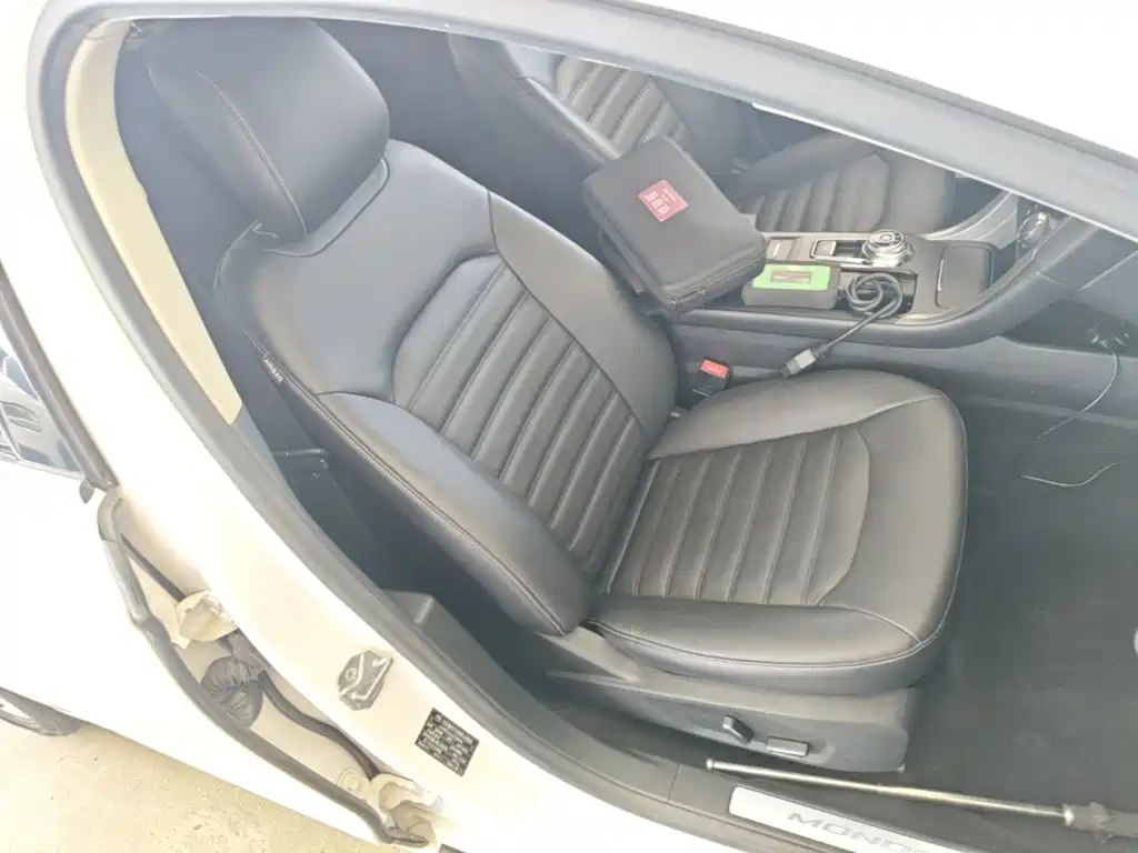 Ford Mondeo — миниатюра 25