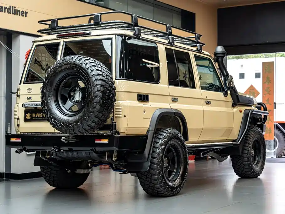 Toyota Land Cruiser — миниатюра 4