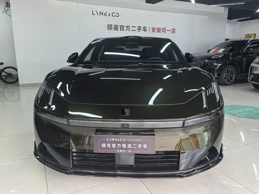 Lynk & Co 10 — миниатюра 2
