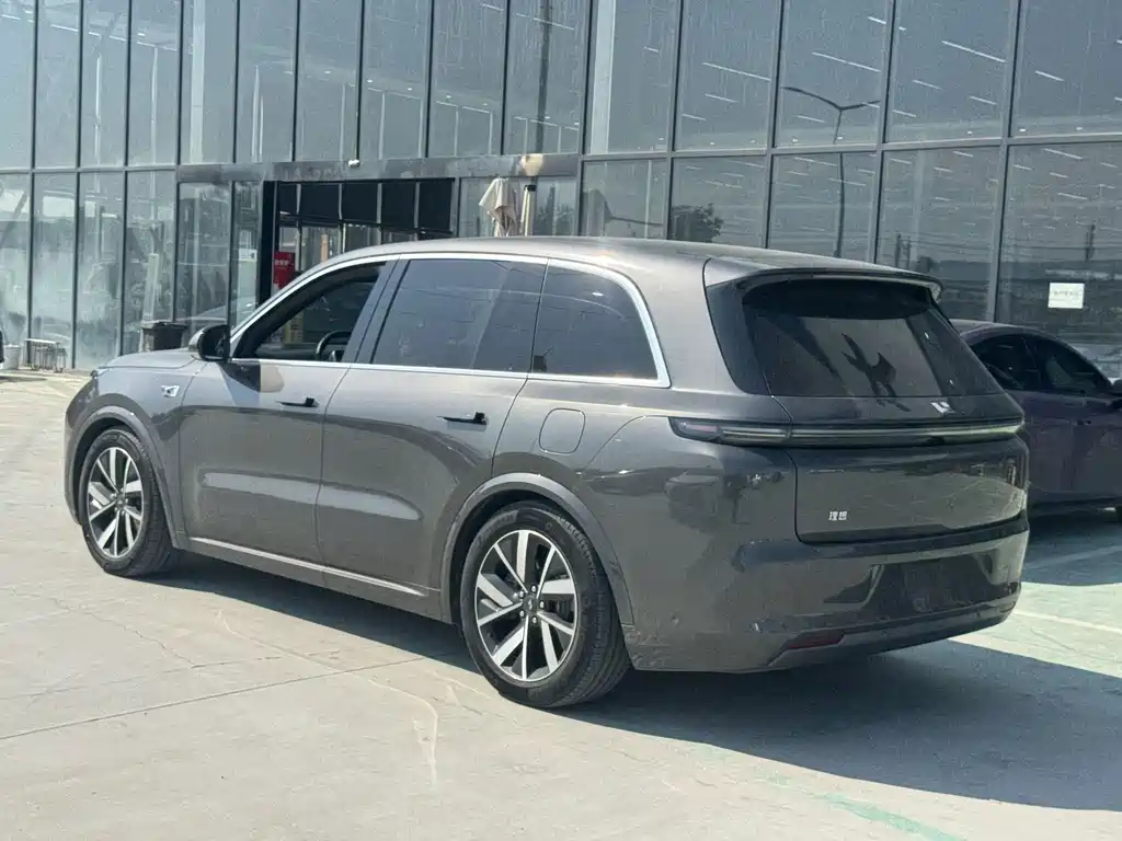 Li Auto Li L8 — миниатюра 8