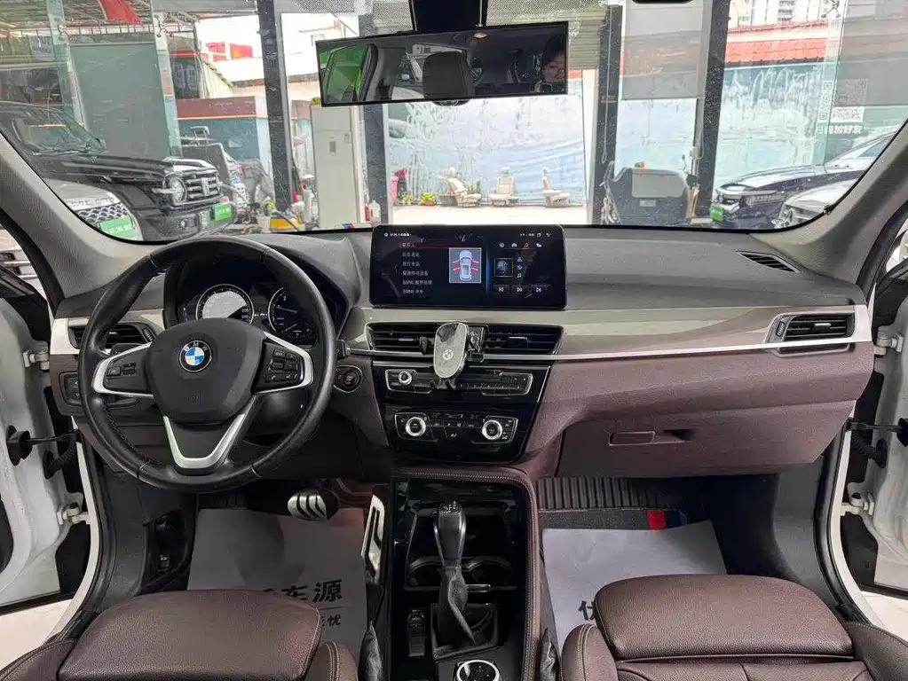 BMW X1 — миниатюра 13