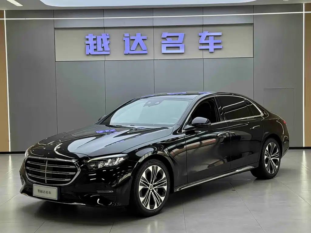 Mercedes-Benz E-Class 2025