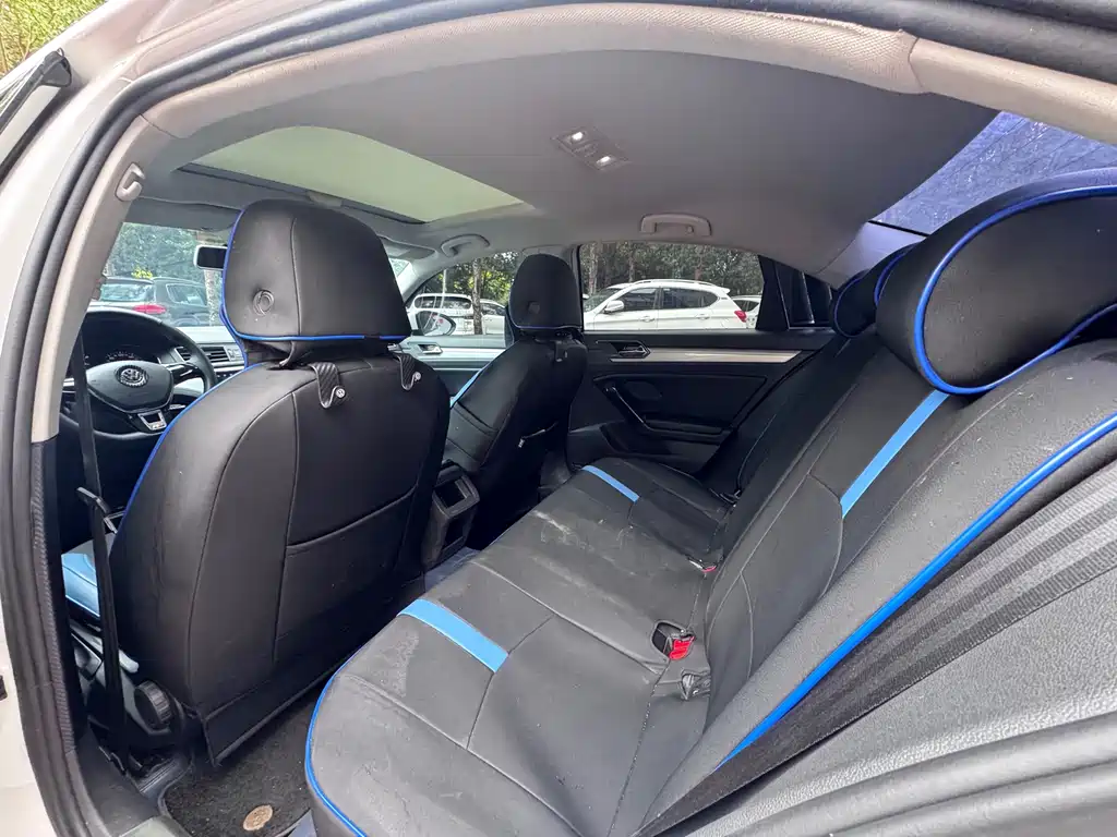 Volkswagen Lamando — миниатюра 5