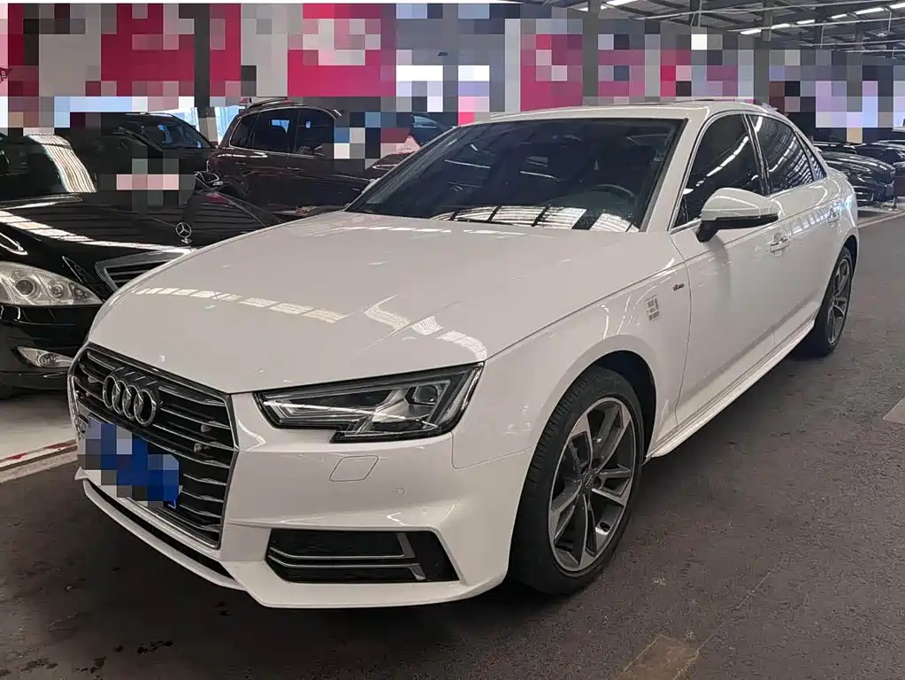 Audi A4L 2019