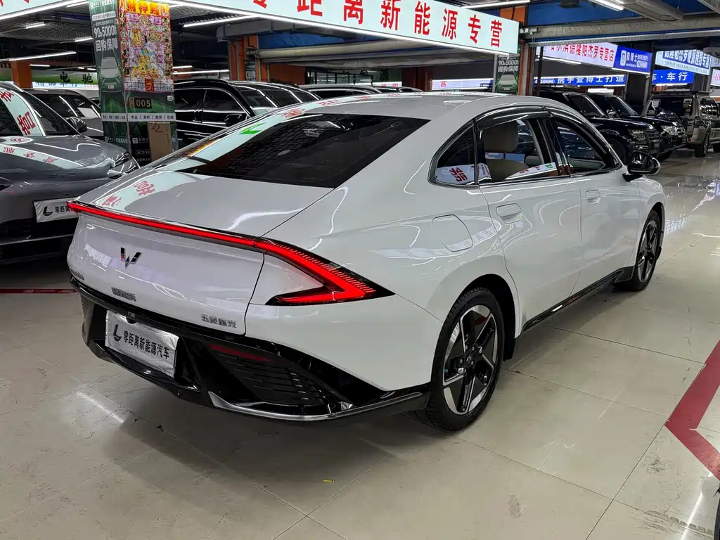 Wuling Xingguang — миниатюра 6