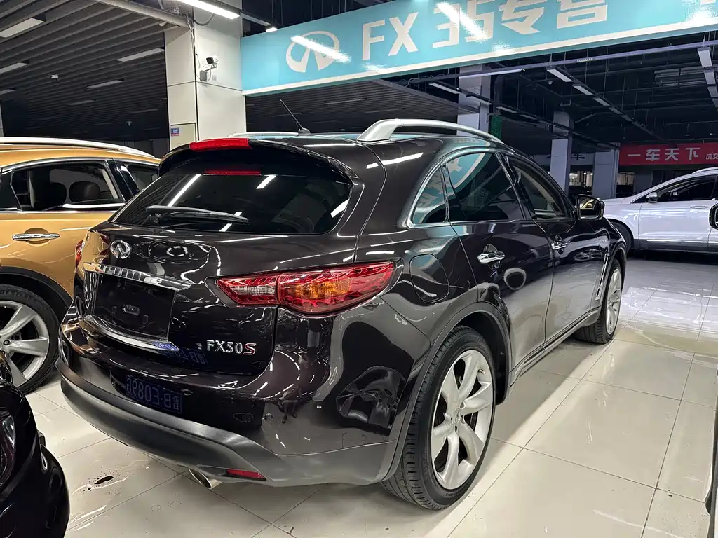 Infiniti FX 2010 FX50