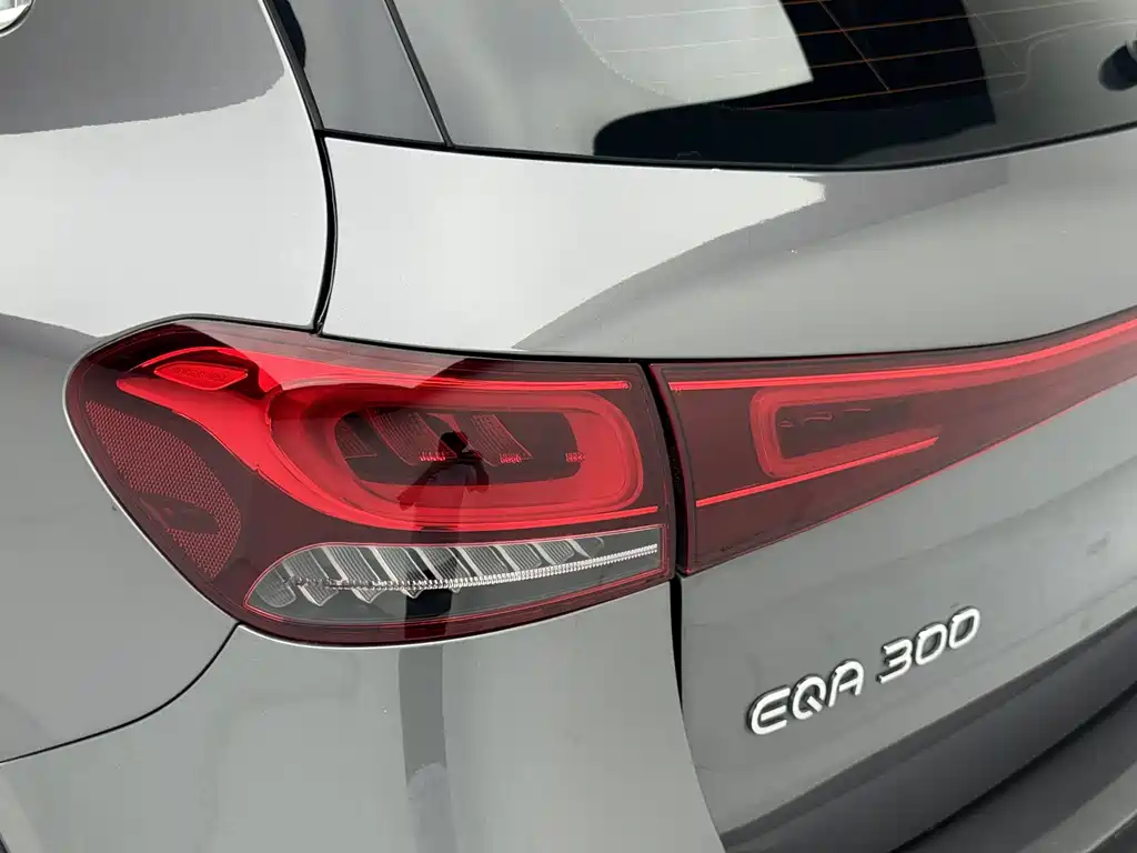 Mercedes-Benz EQA — миниатюра 11