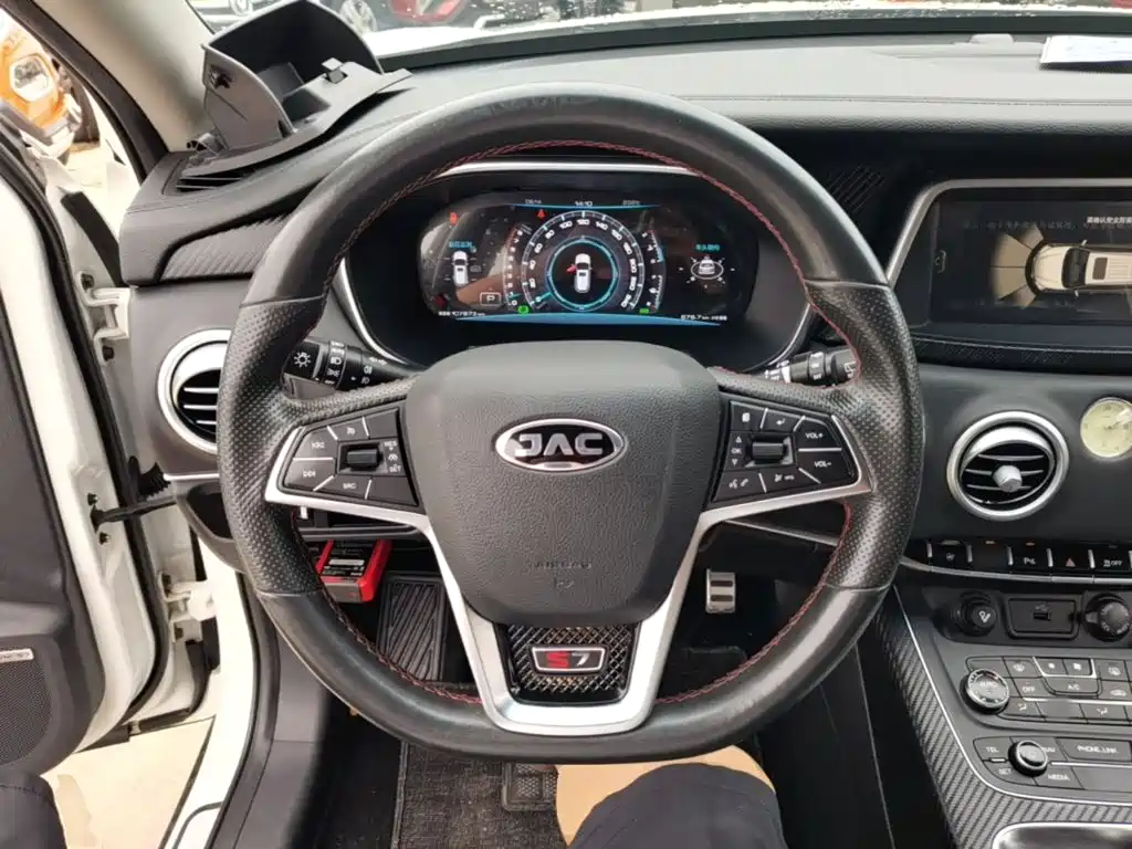 JAC Refine S7 — миниатюра 11