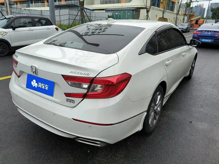 Honda Accord — миниатюра 3