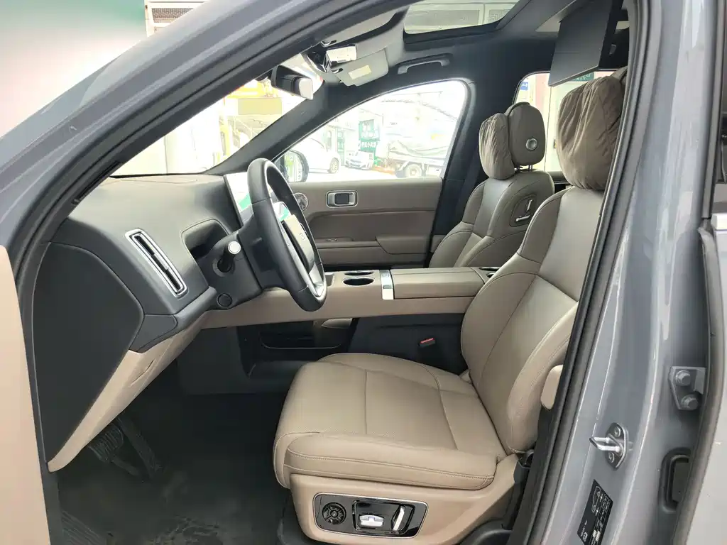 Li Auto Li L8 — миниатюра 5