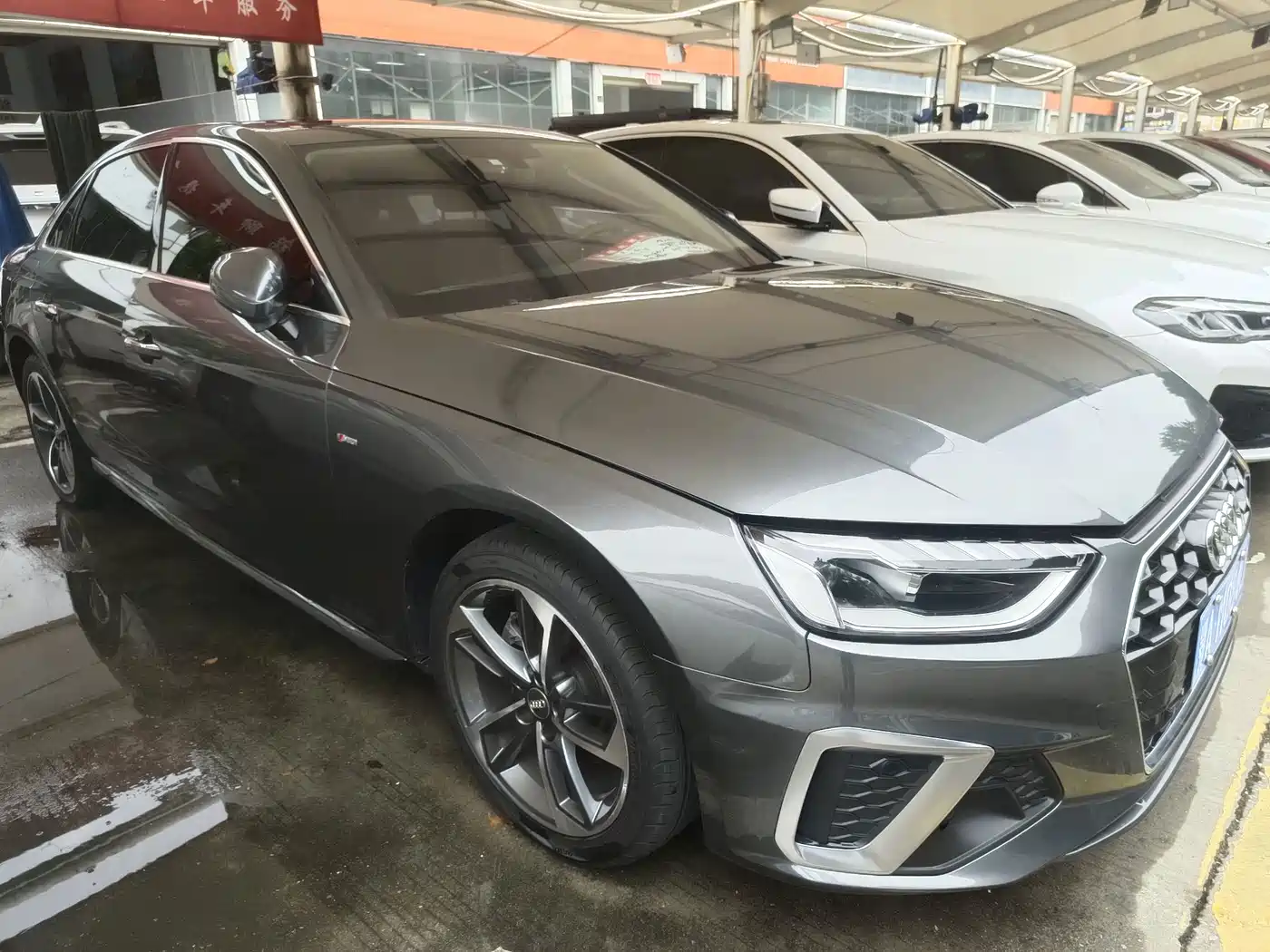 奥迪A4L 2022款 40 TFSI 时尚动感型 2021