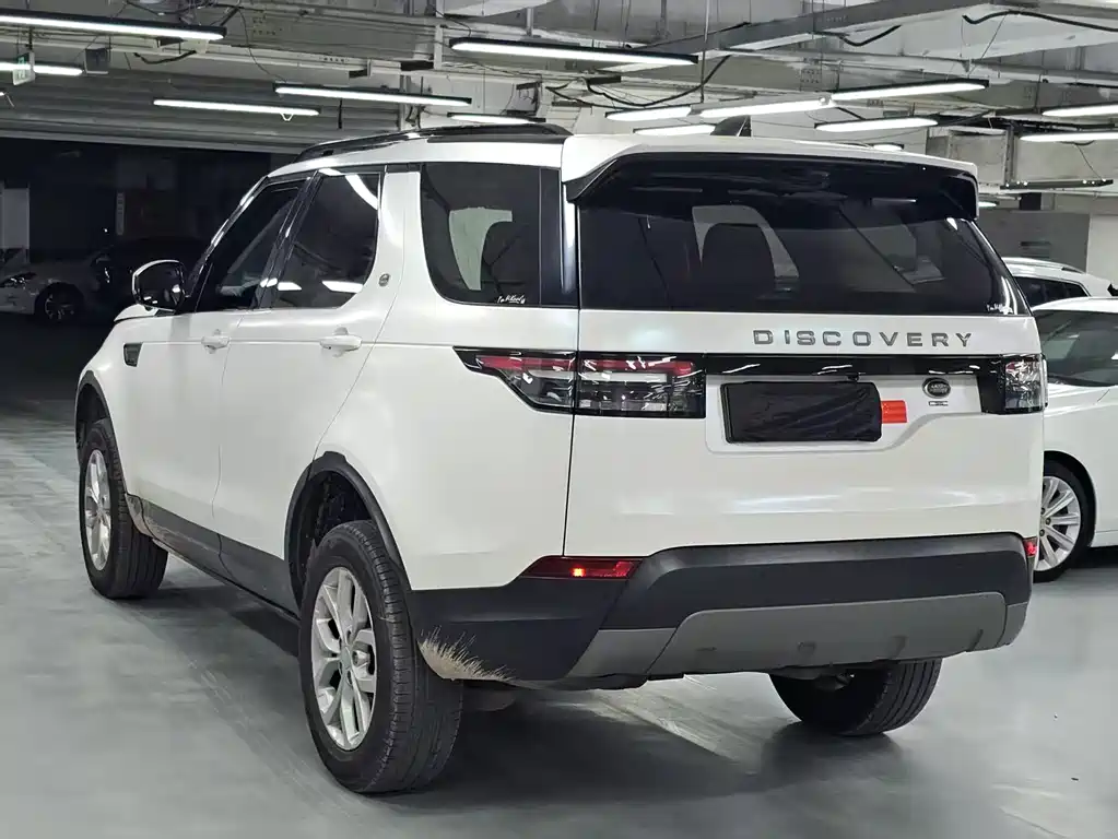 Land Rover Discovery — миниатюра 6