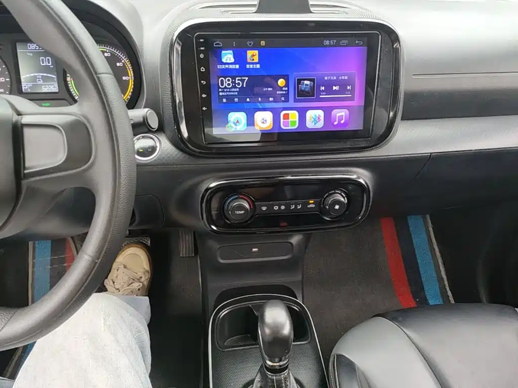 Roewe Clever — миниатюра 13