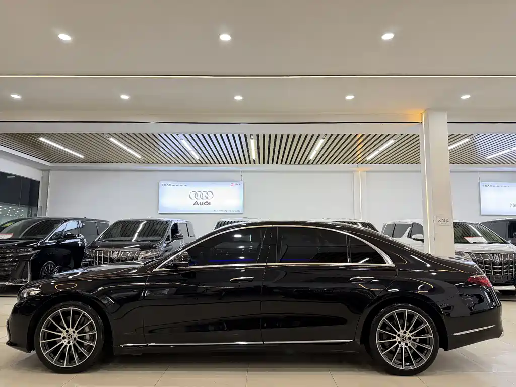 MERCEDES-BENZ S CLASS