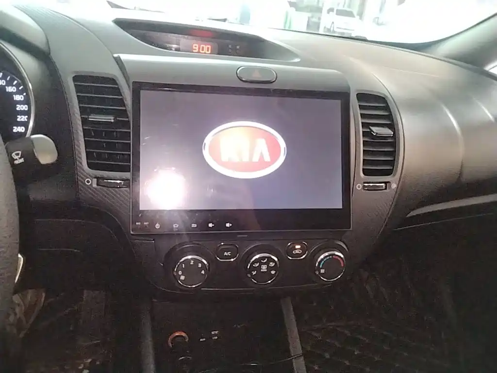 Kia K3 — миниатюра 13