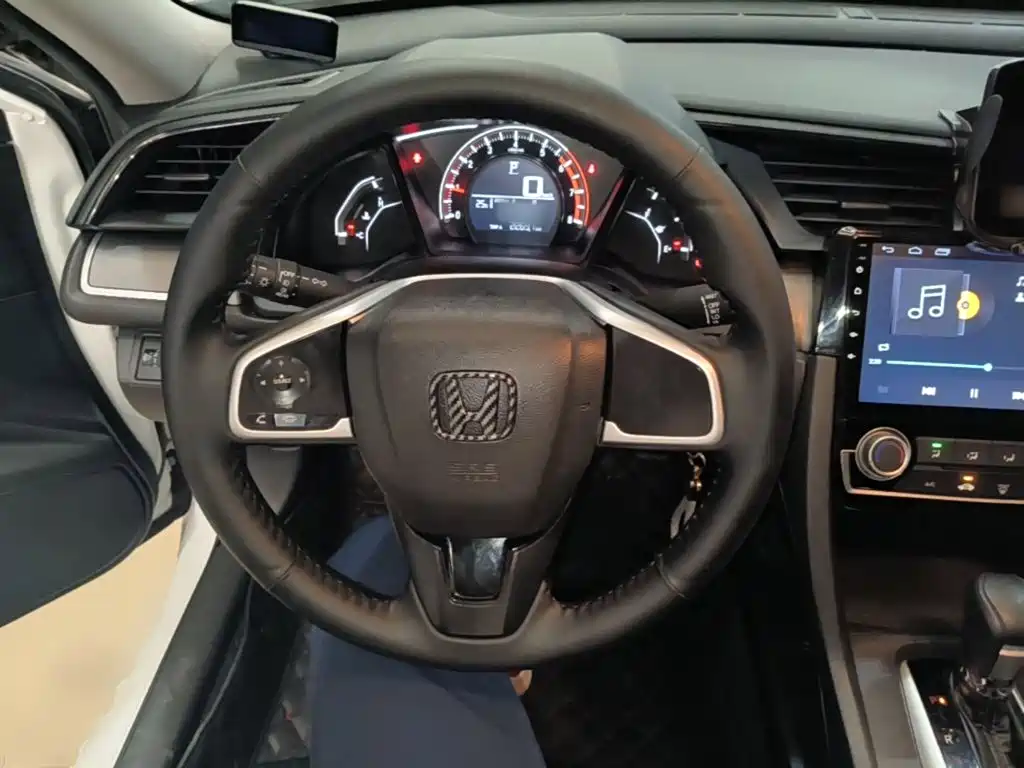 Honda Civic — миниатюра 11
