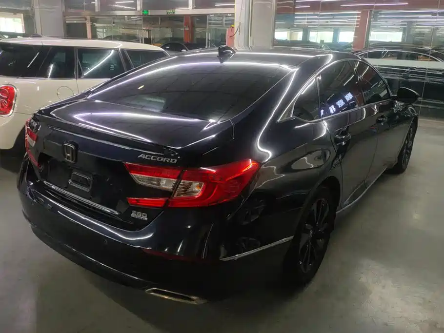 Honda Accord — миниатюра 3