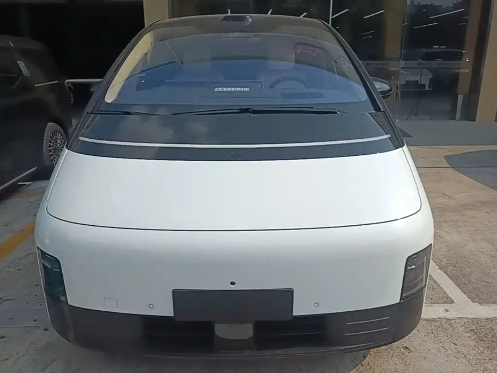 Li Auto Li MEGA — миниатюра 3