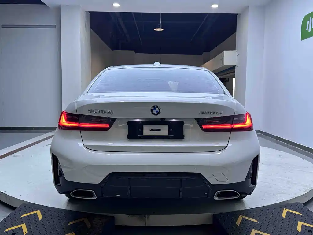 BMW 3 Series — миниатюра 5