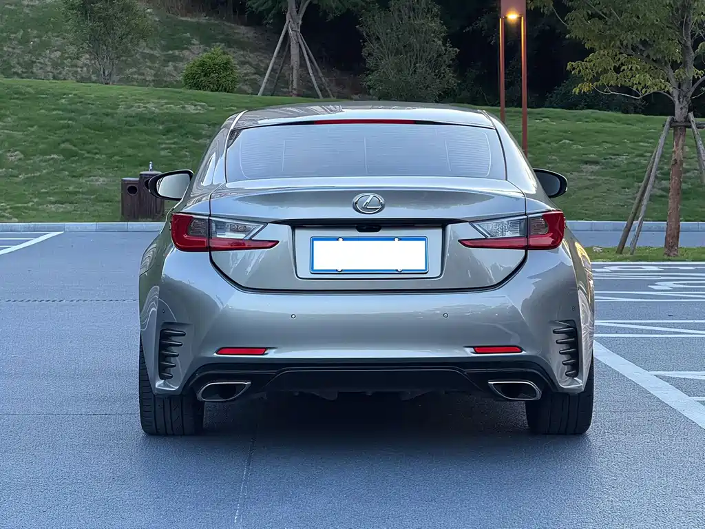 Lexus RC — миниатюра 7