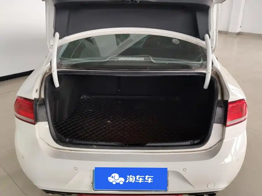 Volkswagen Lamando — миниатюра 4