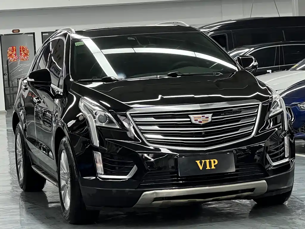 CADILLAC XT5