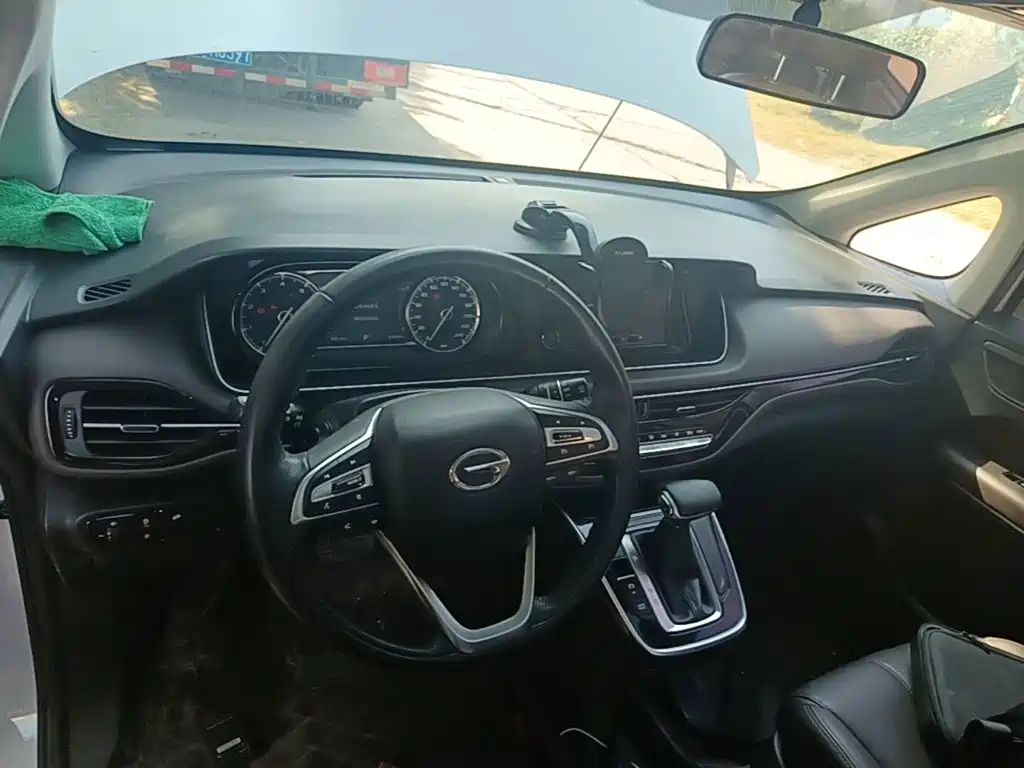 GAC Motor Trumpchi M6 — миниатюра 10