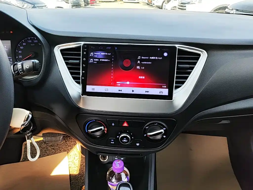 Hyundai Verna — миниатюра 13