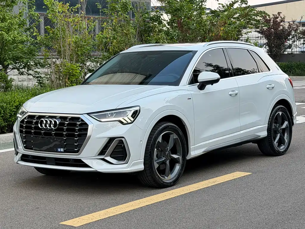 Audi Q3 2022