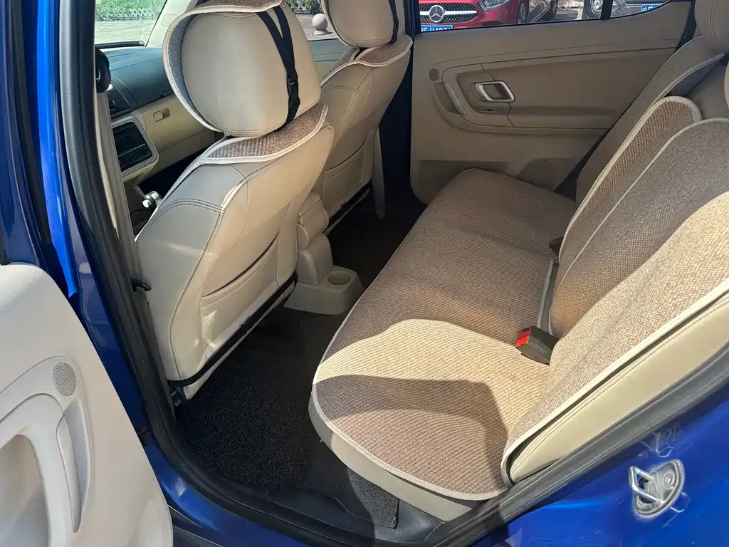 Skoda Fabia — миниатюра 4