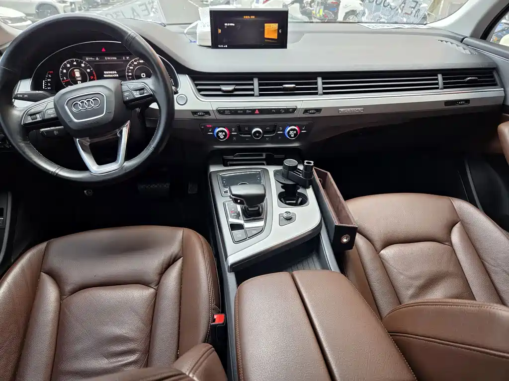 Audi Q7 — миниатюра 2