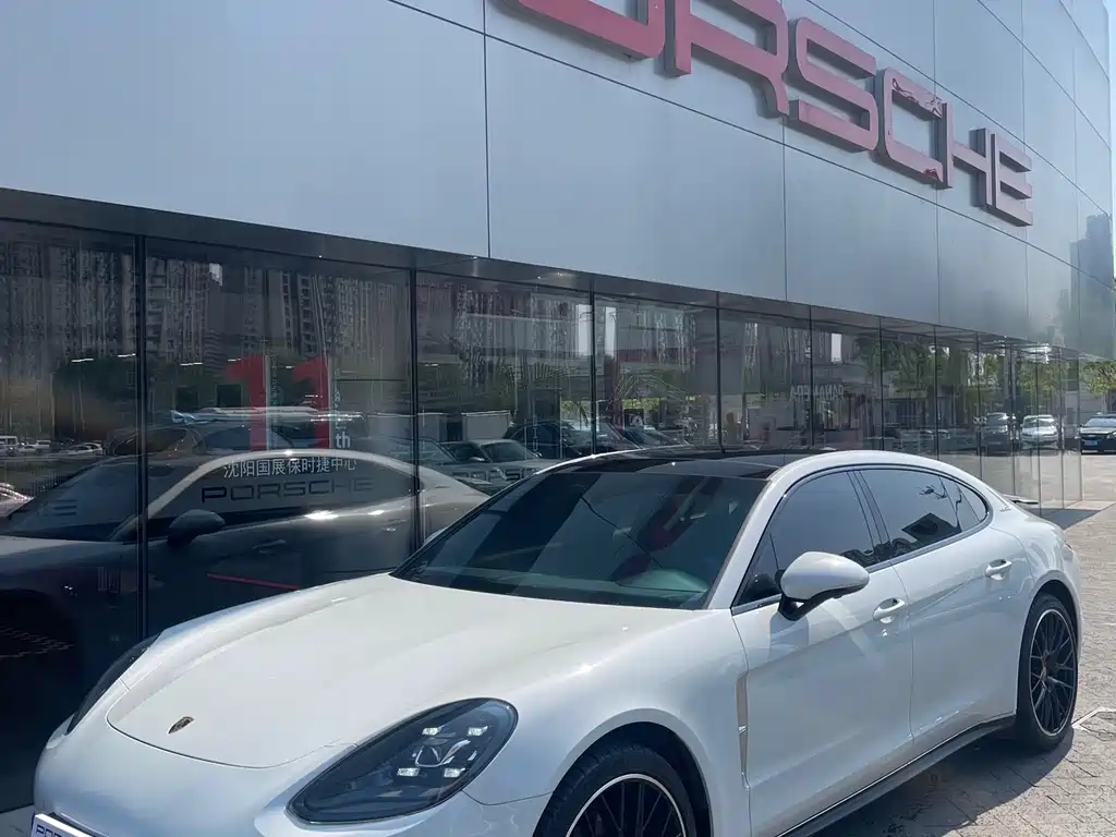 Porsche Panamera 2017 Panamera 4 Executive Long Wheelbase 3.0T