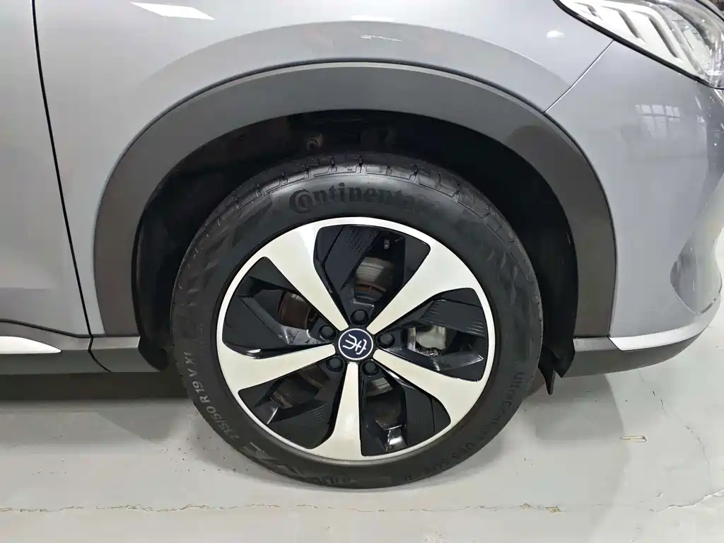 BYD PLUS New Energy — миниатюра 18