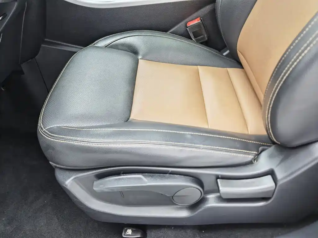Geely Vision X6 — миниатюра 20