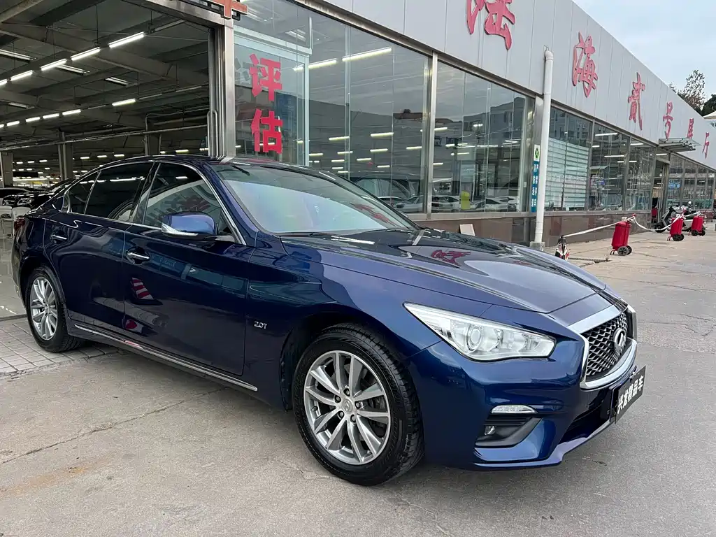 Infiniti Q50L — миниатюра 3
