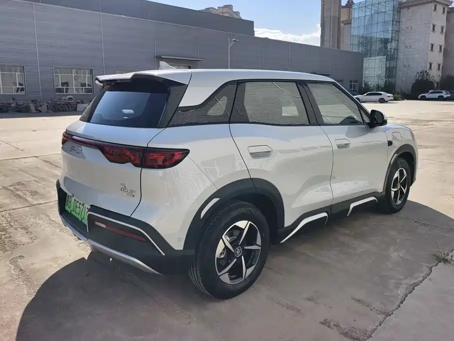 BYD Yuan UP — миниатюра 3