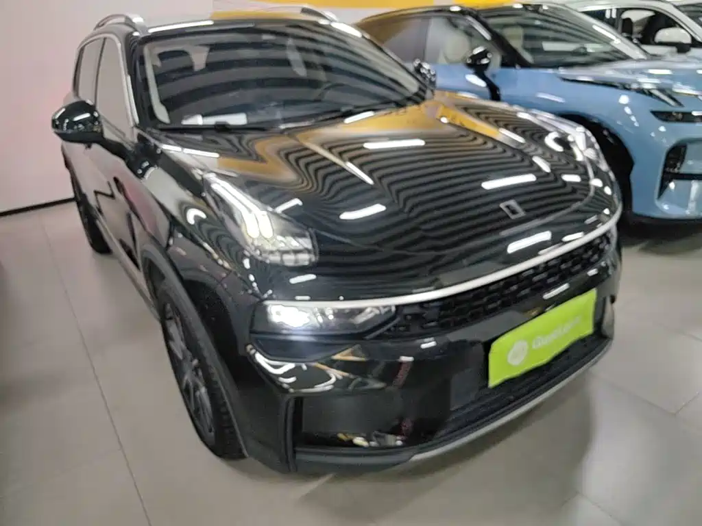 Lynk & Co 01 — миниатюра 4