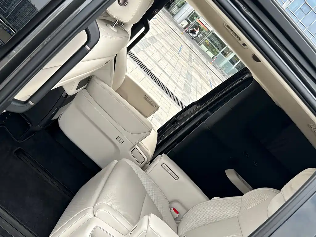 Li Auto Li MEGA — миниатюра 15