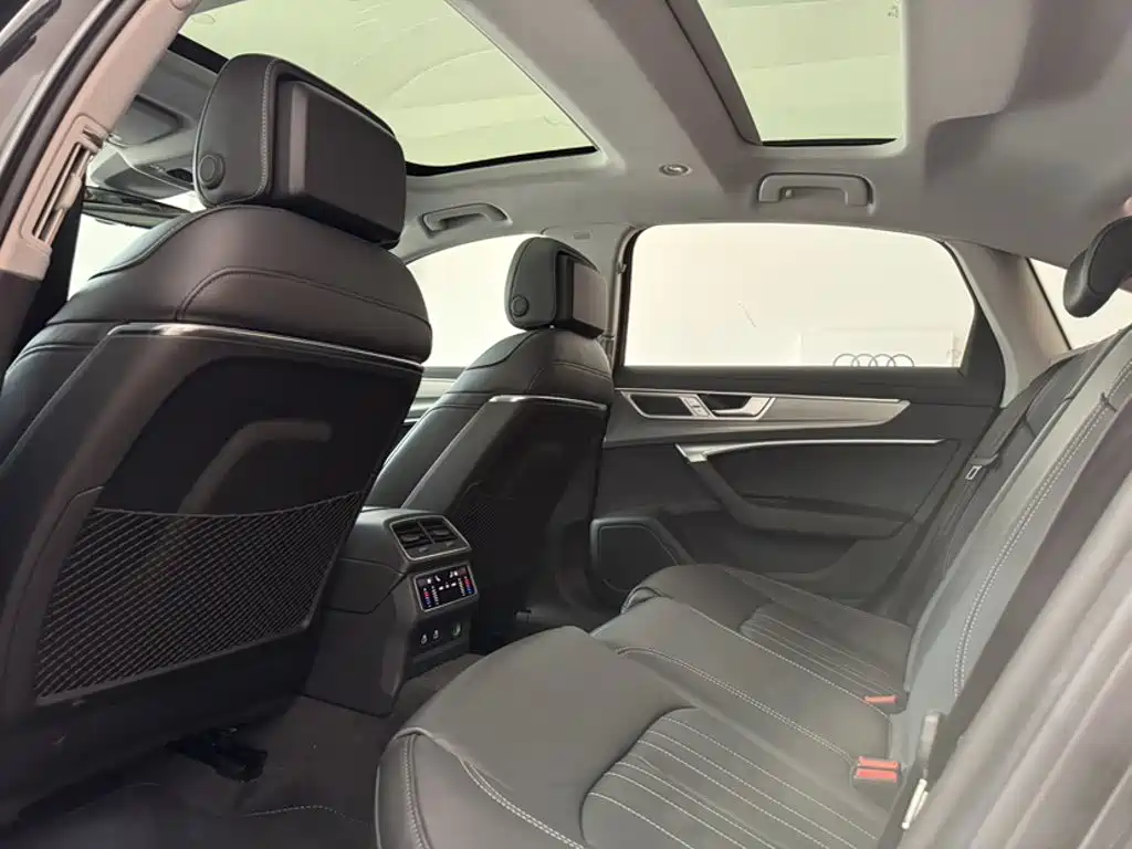 Audi A6L — миниатюра 9