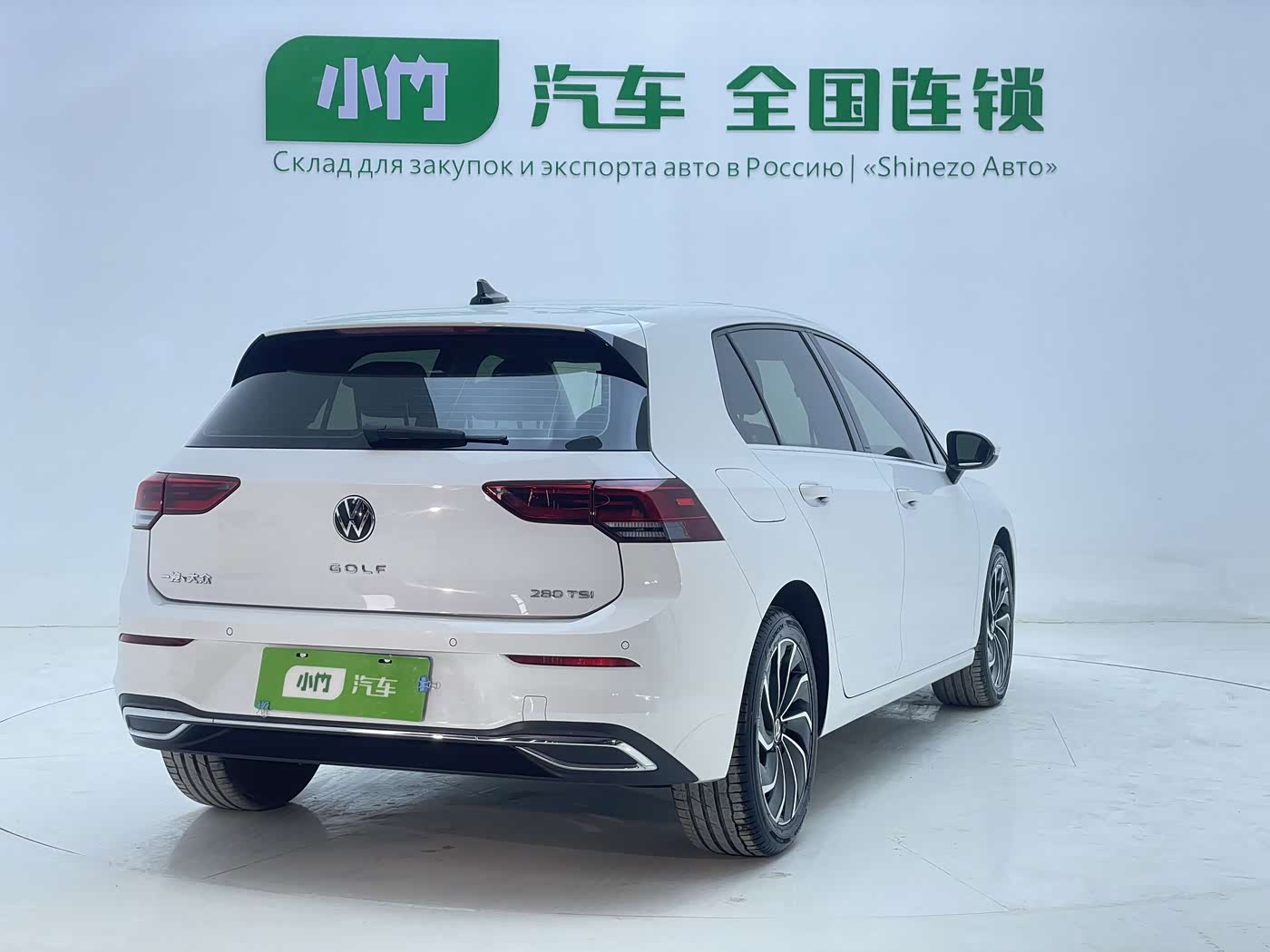 Volkswagen Golf 1.4 л 2022 г. Белый, пробег 29000 км