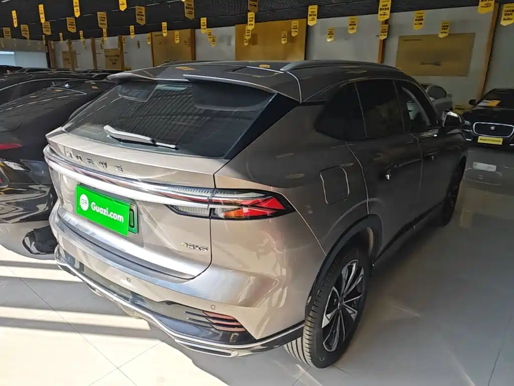 Roewe RX5 New Energy — миниатюра 7