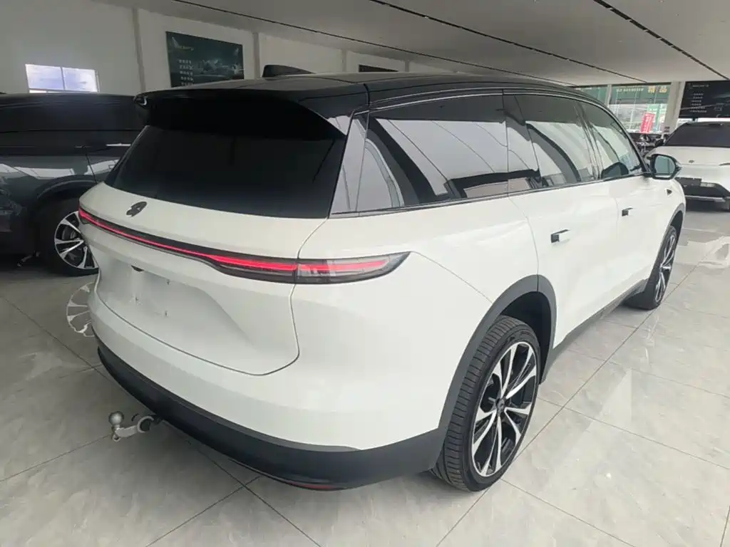 NIO ES8 — миниатюра 7
