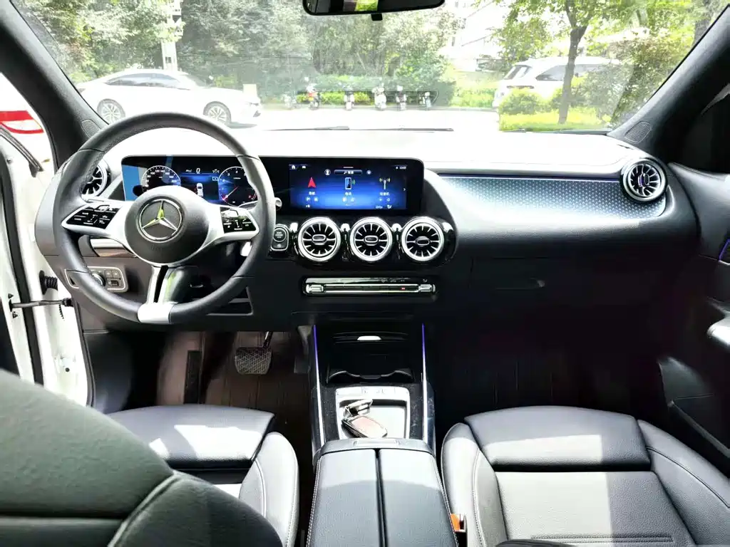Mercedes-Benz GLA — миниатюра 5